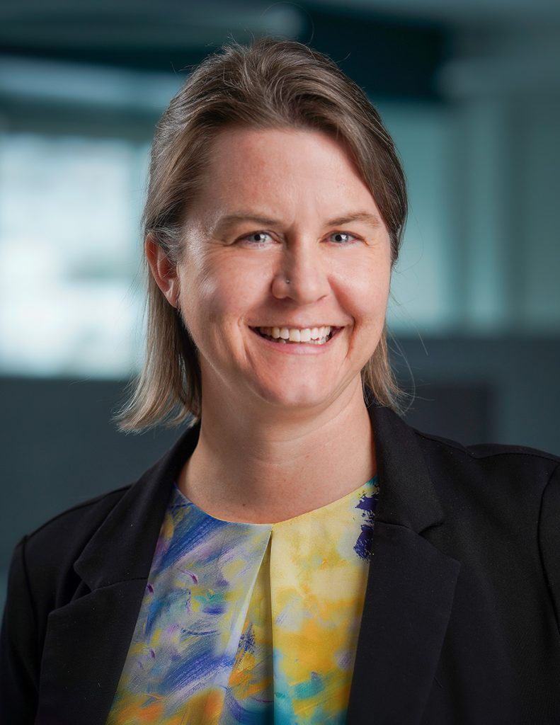 Photo de profil du Dr Emily Groot, médecin associée de santé de Santé publique Sudbury et districts.
